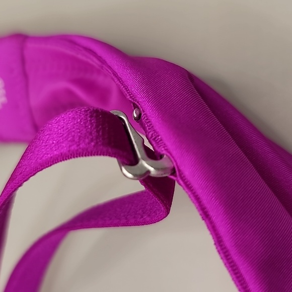 Victoria's Secret Biofit PushUp Bra 32D Fuchsia Padded Underwire Plunge Lingerie - Picture 8 of 8